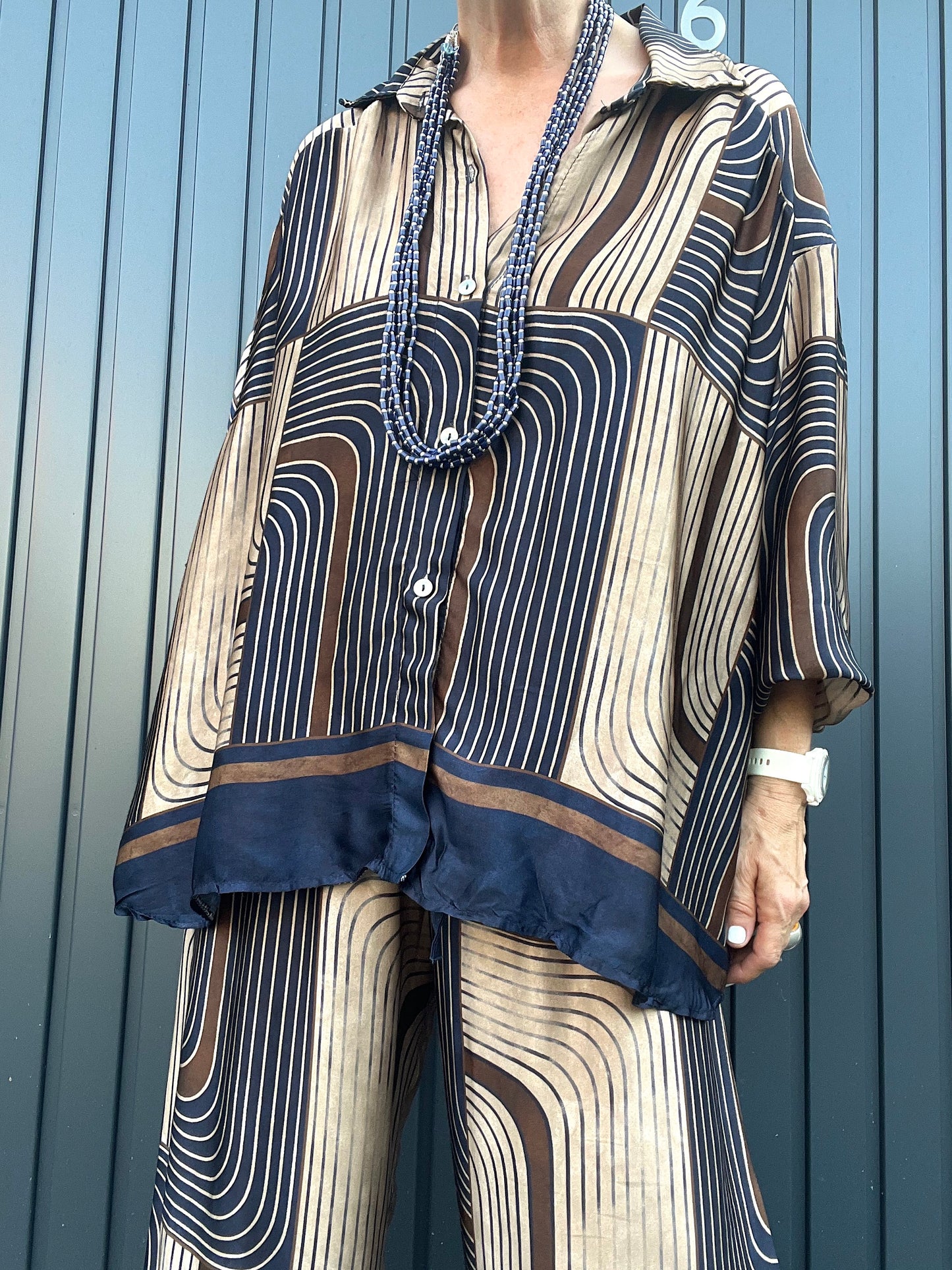 GARA chemise en satin imprimé graphique