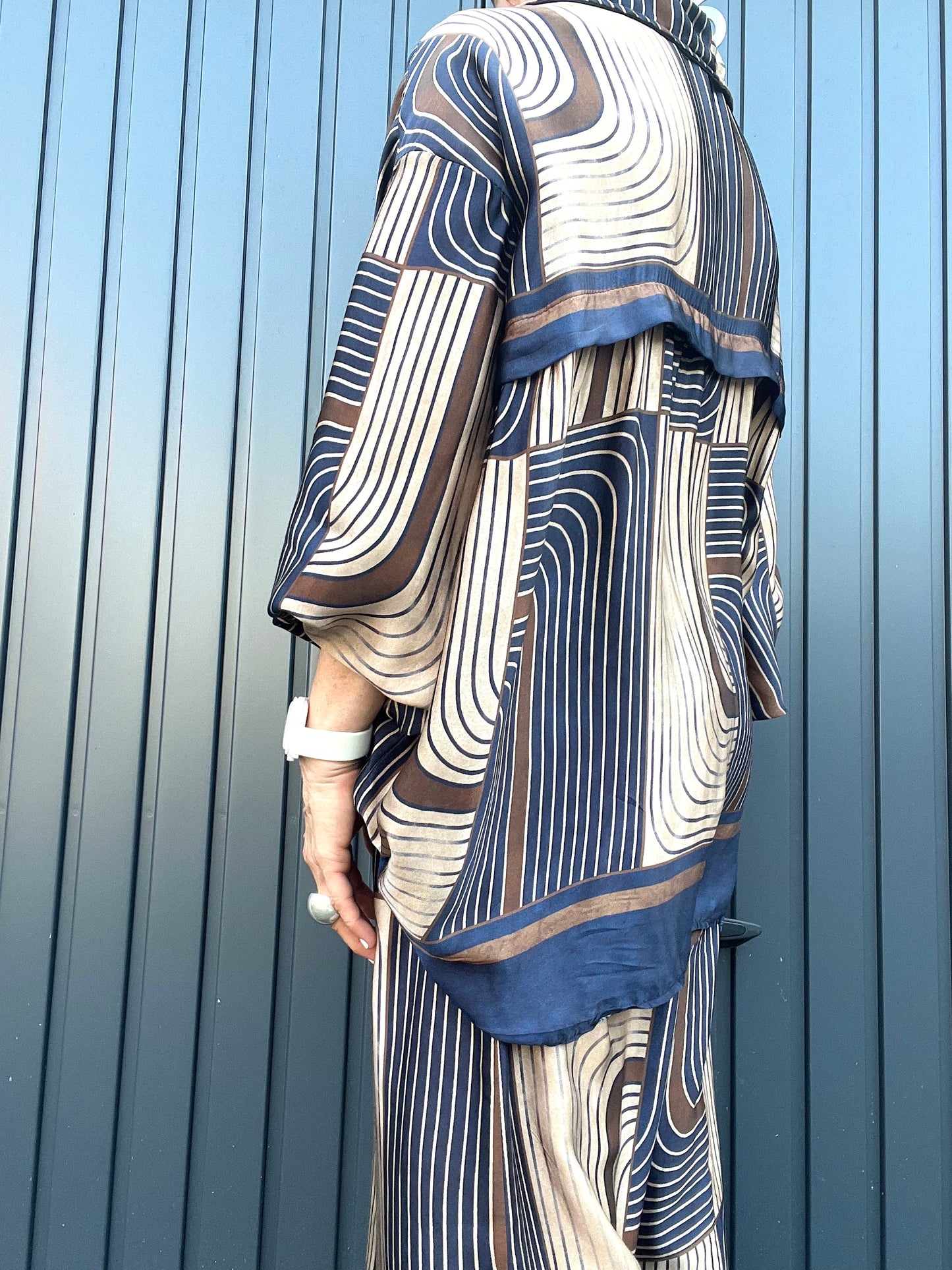 GARA chemise en satin imprimé graphique