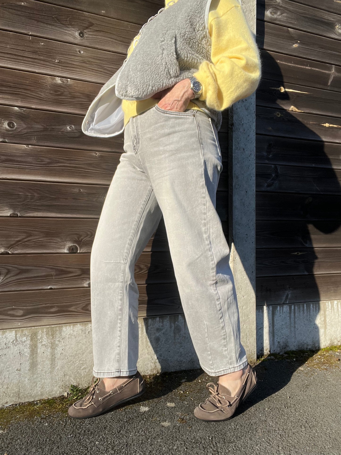 LIVIA jeans coupe "barrel" grey