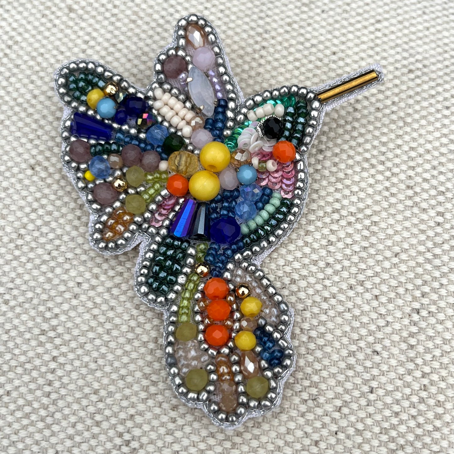 BROCHES perlées & brodées