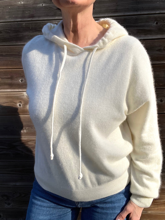 PUEBLO pull à capuche cream