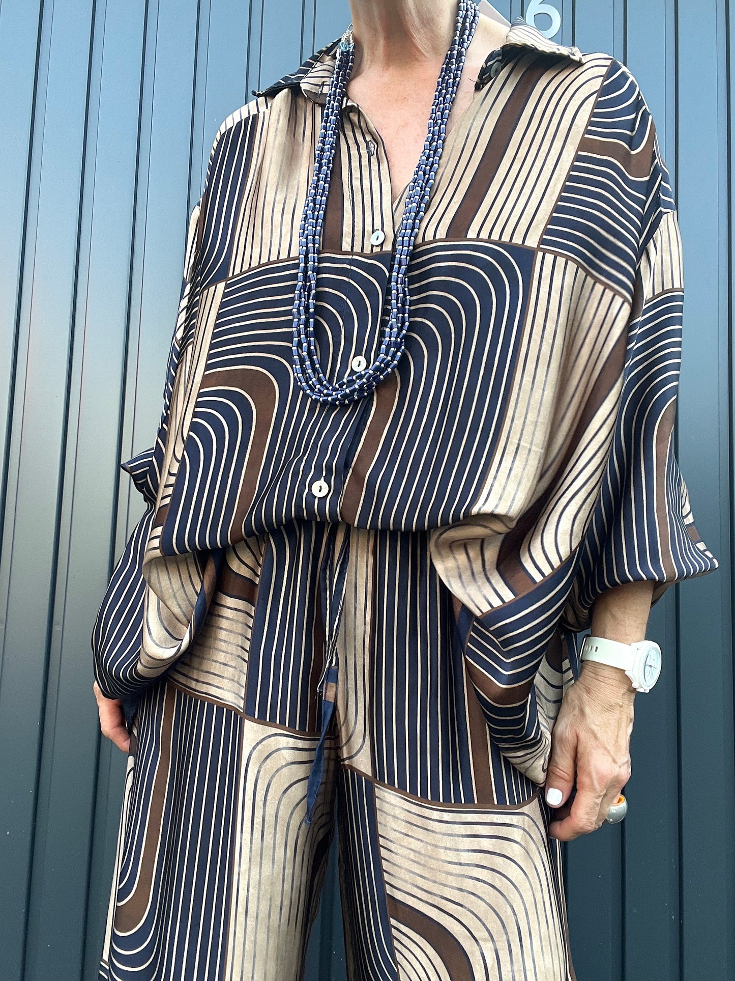 GARA chemise en satin imprimé graphique
