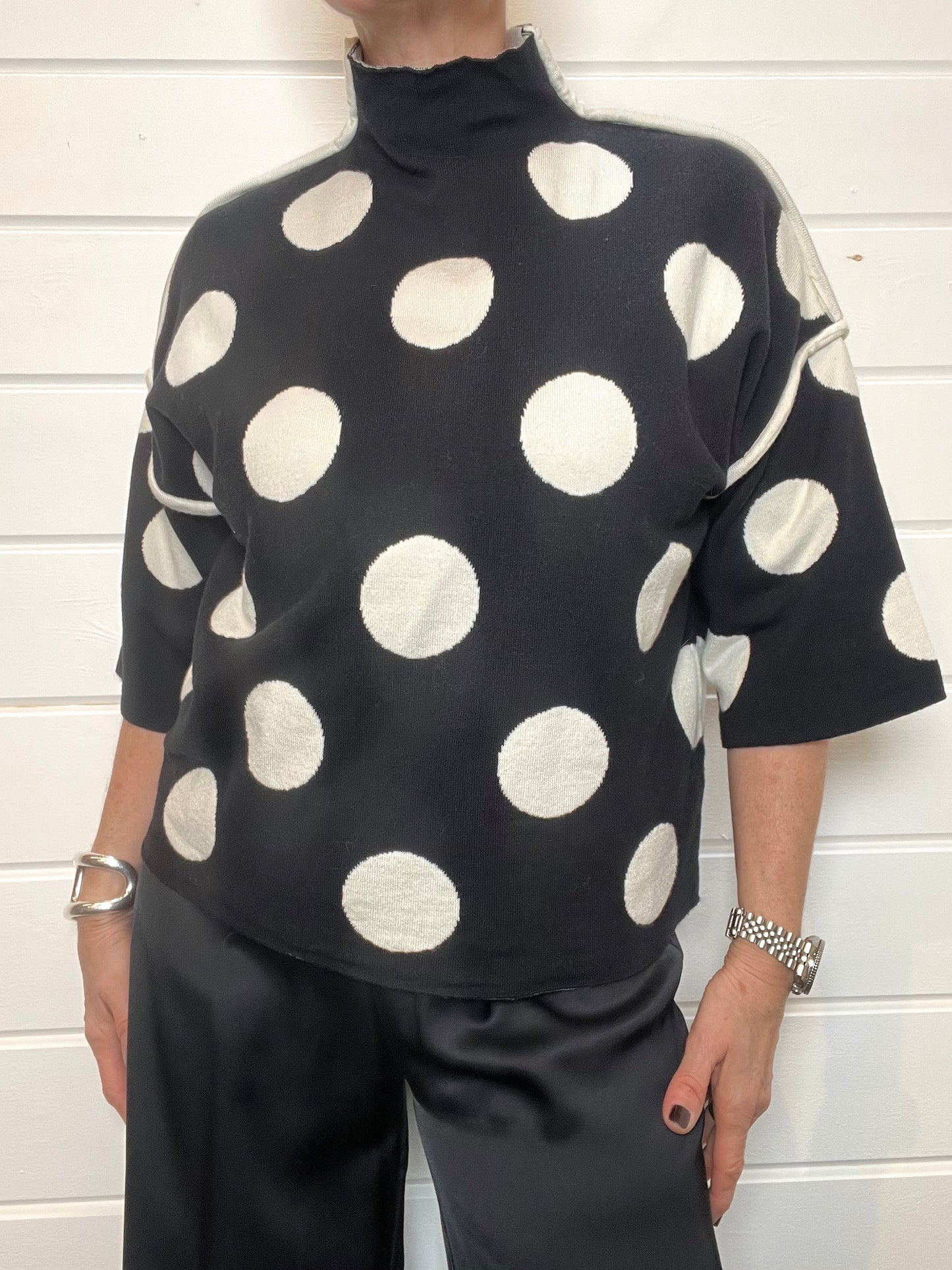 AMPLY pull maille compacte gros pois