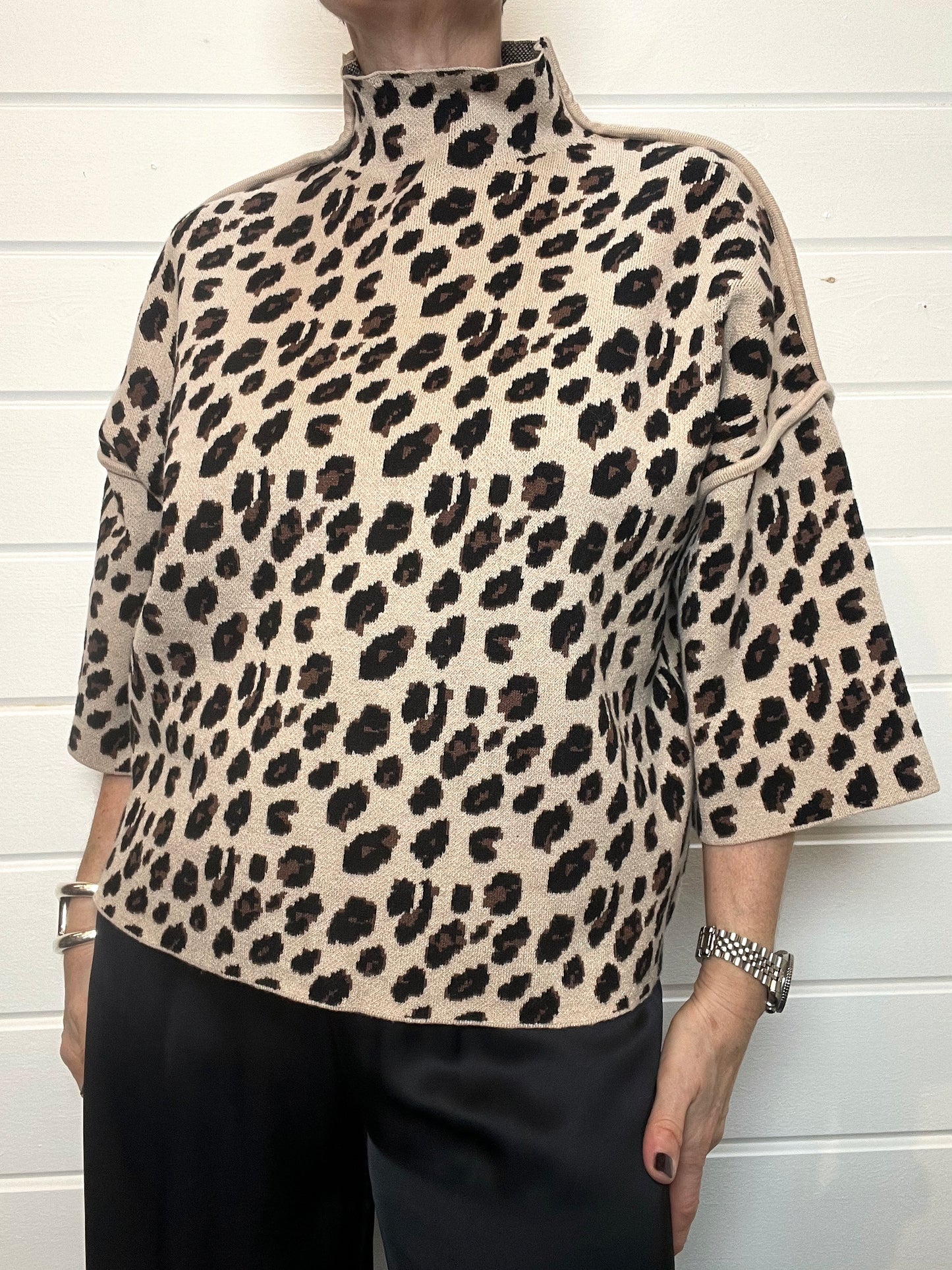 AMPLY pull maille compacte motif léo