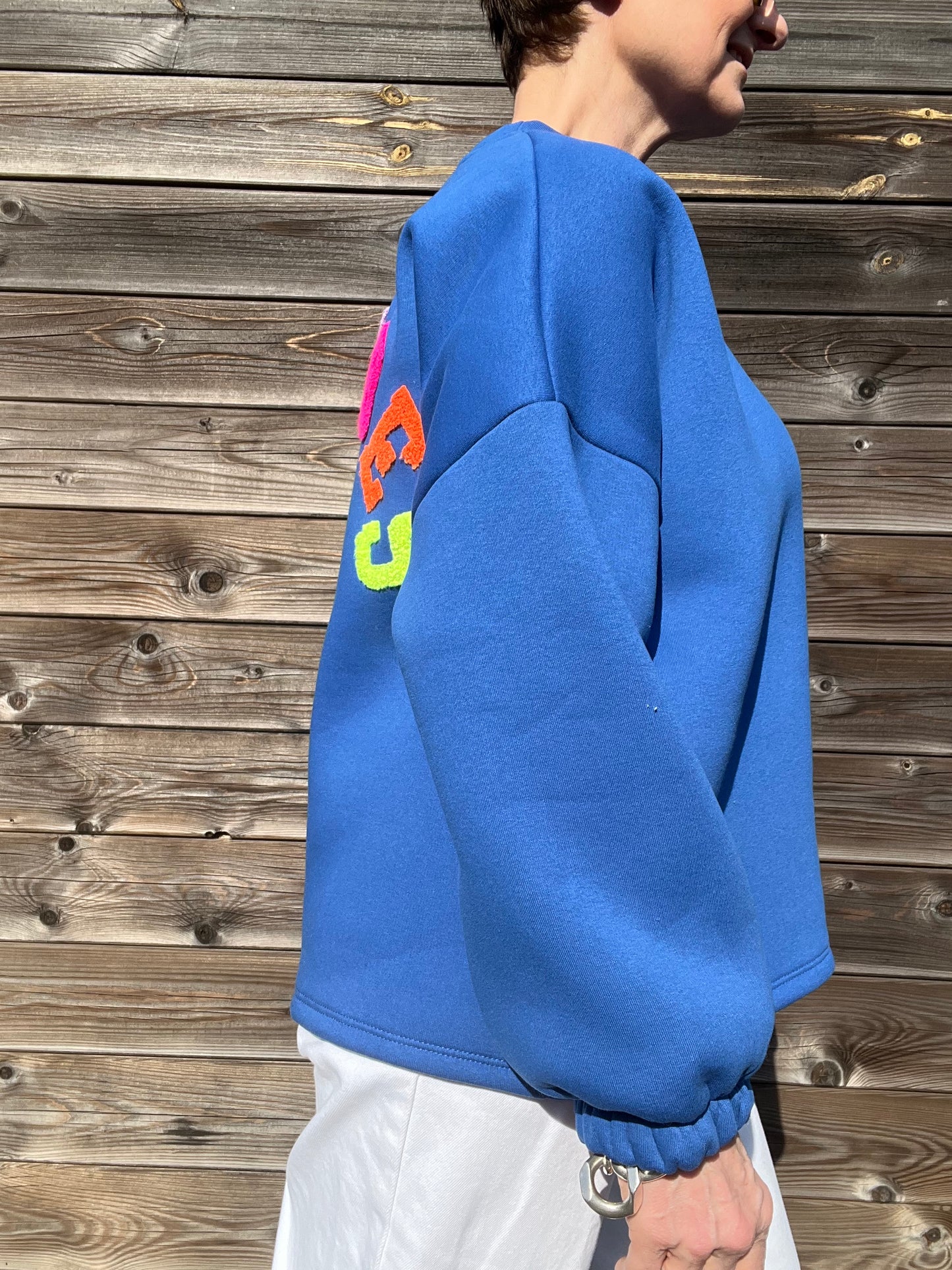 EBI sweat brodé "GOOD VIBES" bic/multi