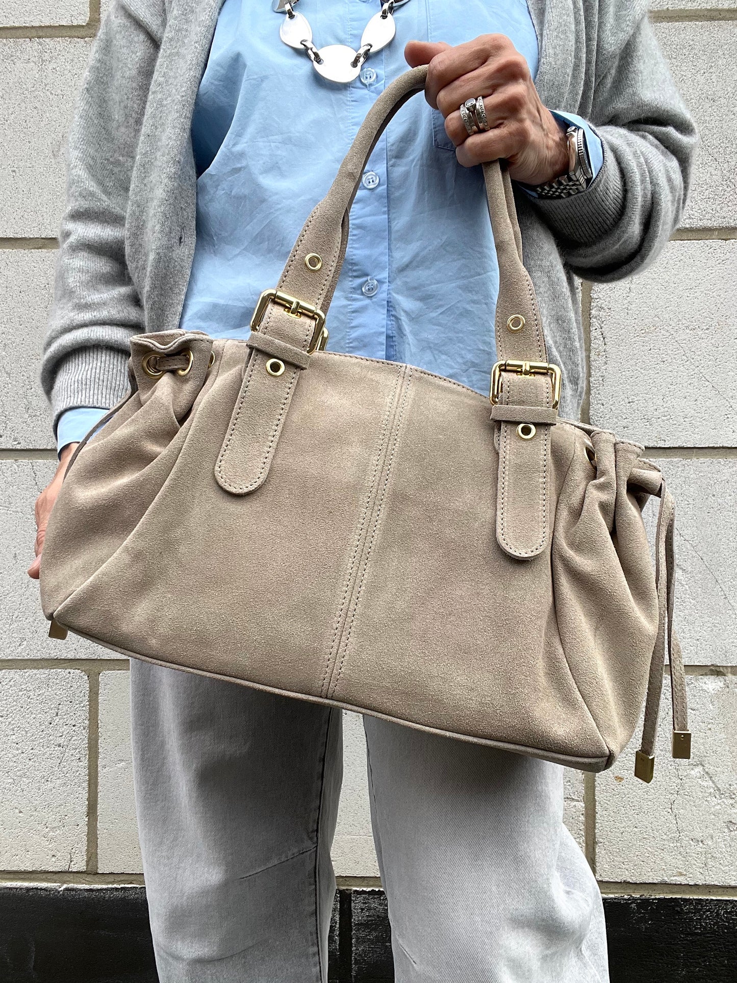 GERARD sac en daim froncé taupe