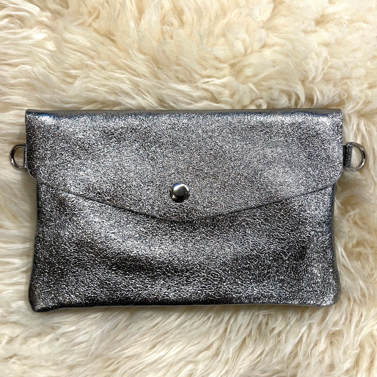 PONEY pochette cuir métallisé