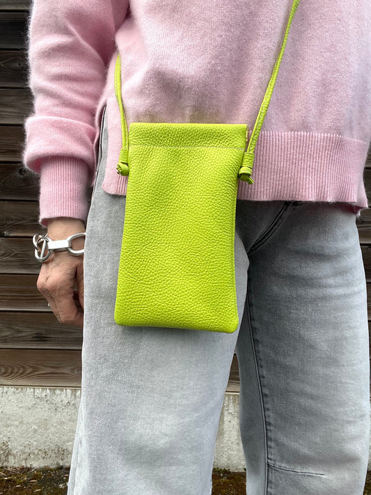SOEURETTE mini sac téléphone pomme
