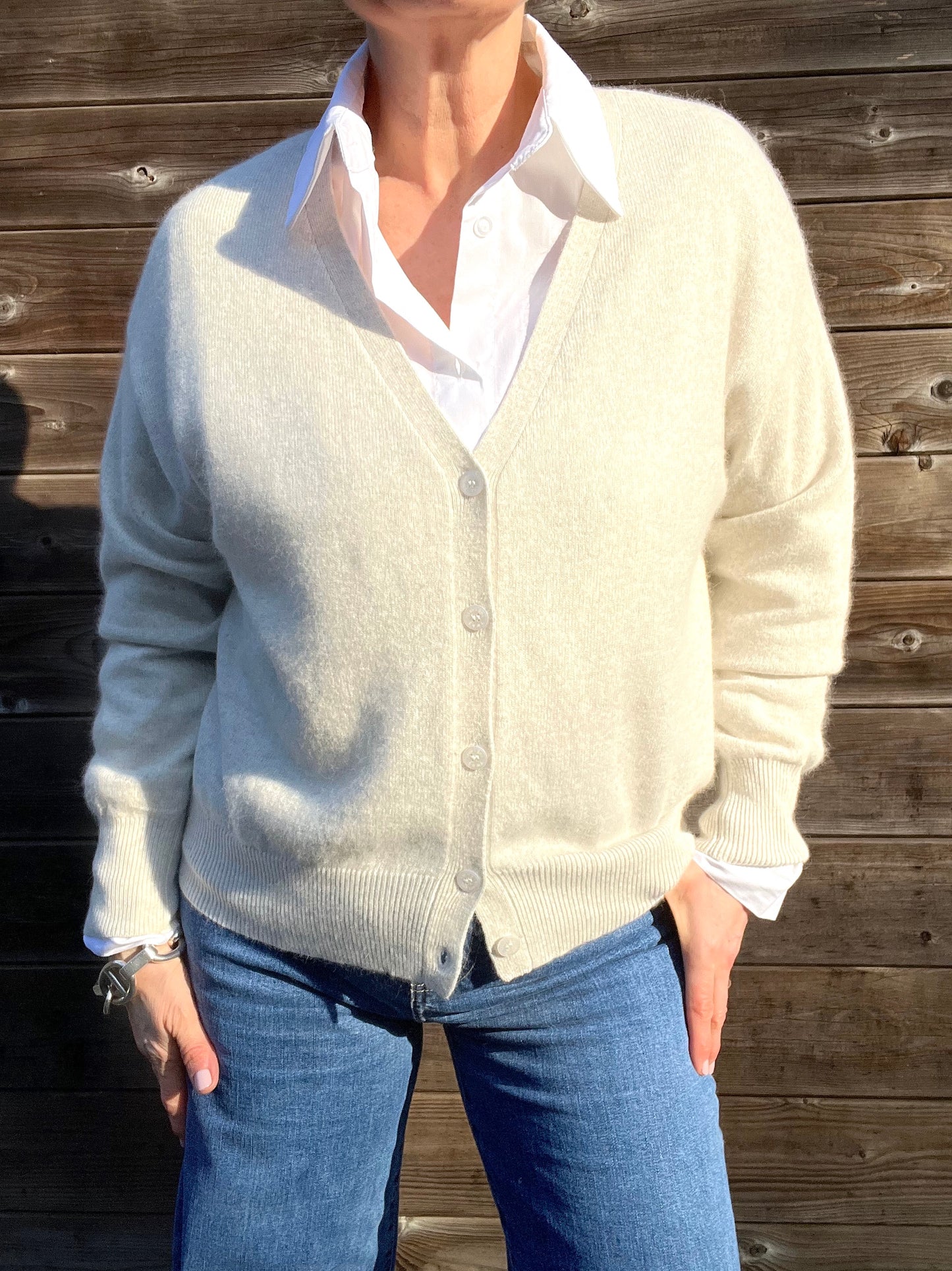 ASPEN gilet V boutonné beige