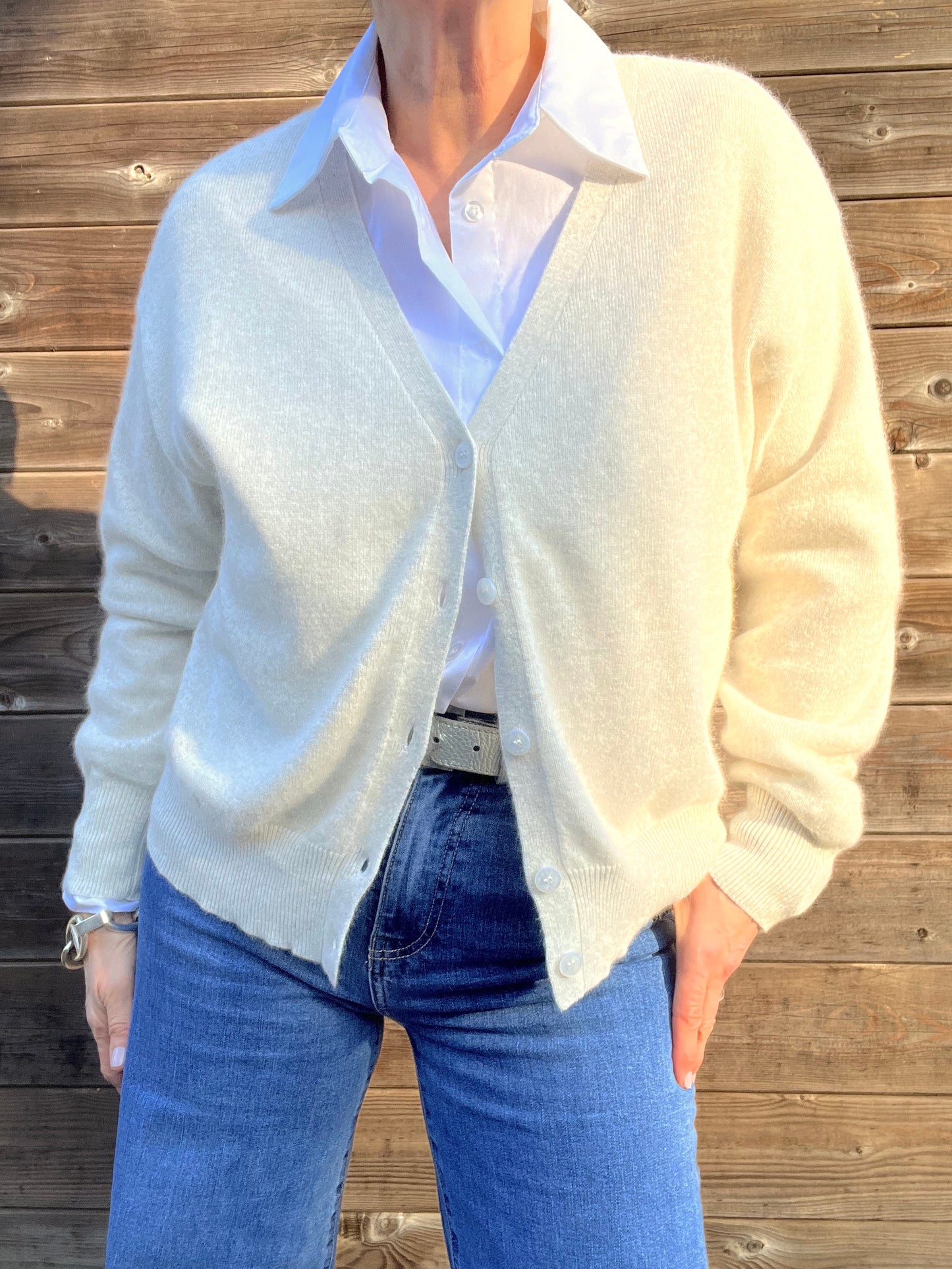 ASPEN gilet V boutonné beige