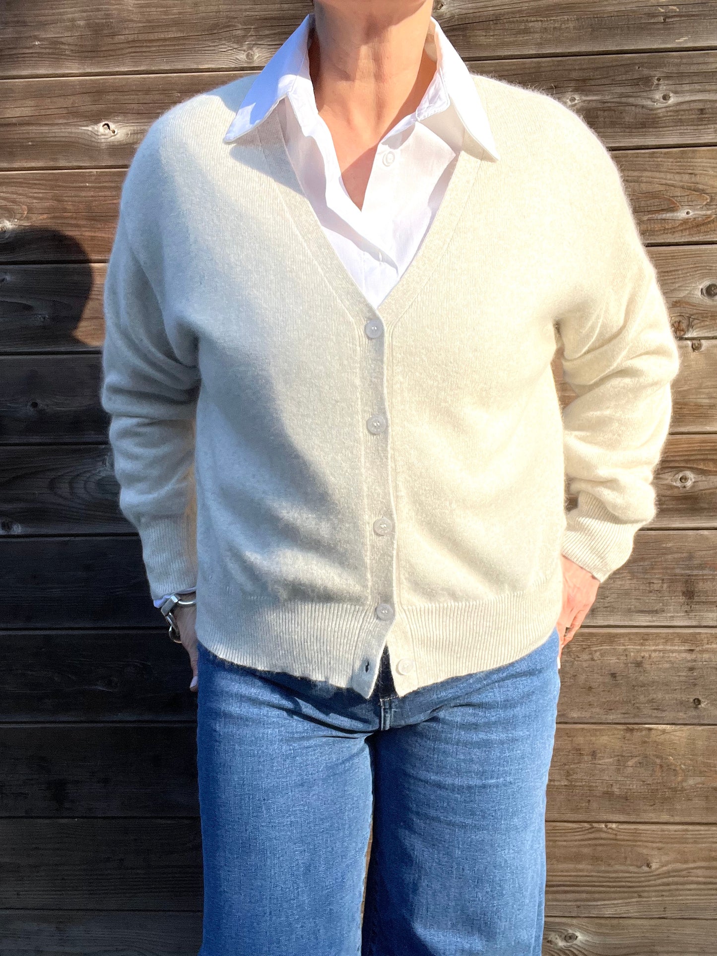 ASPEN gilet V boutonné beige