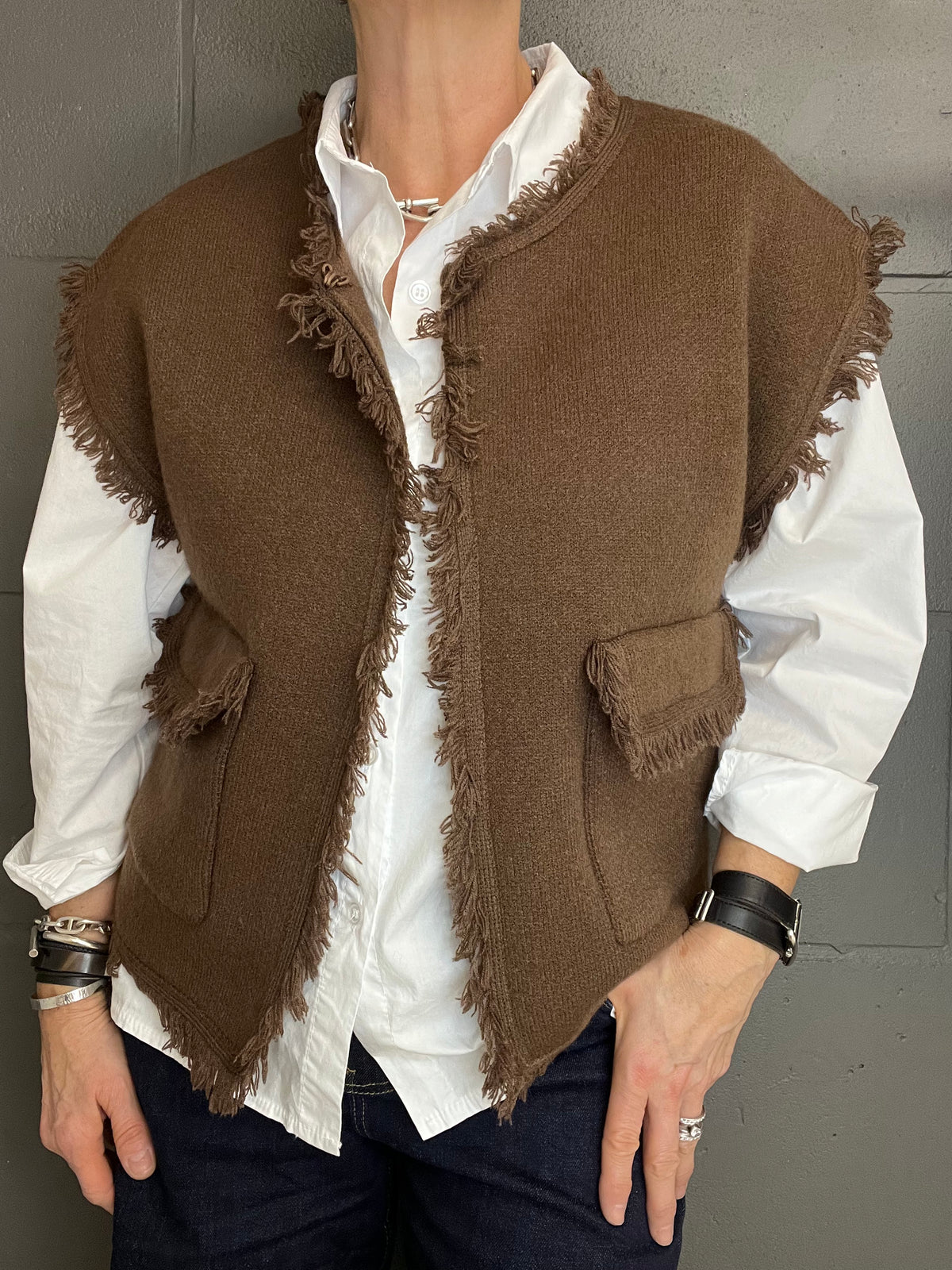 PASSY gilet frangé choco