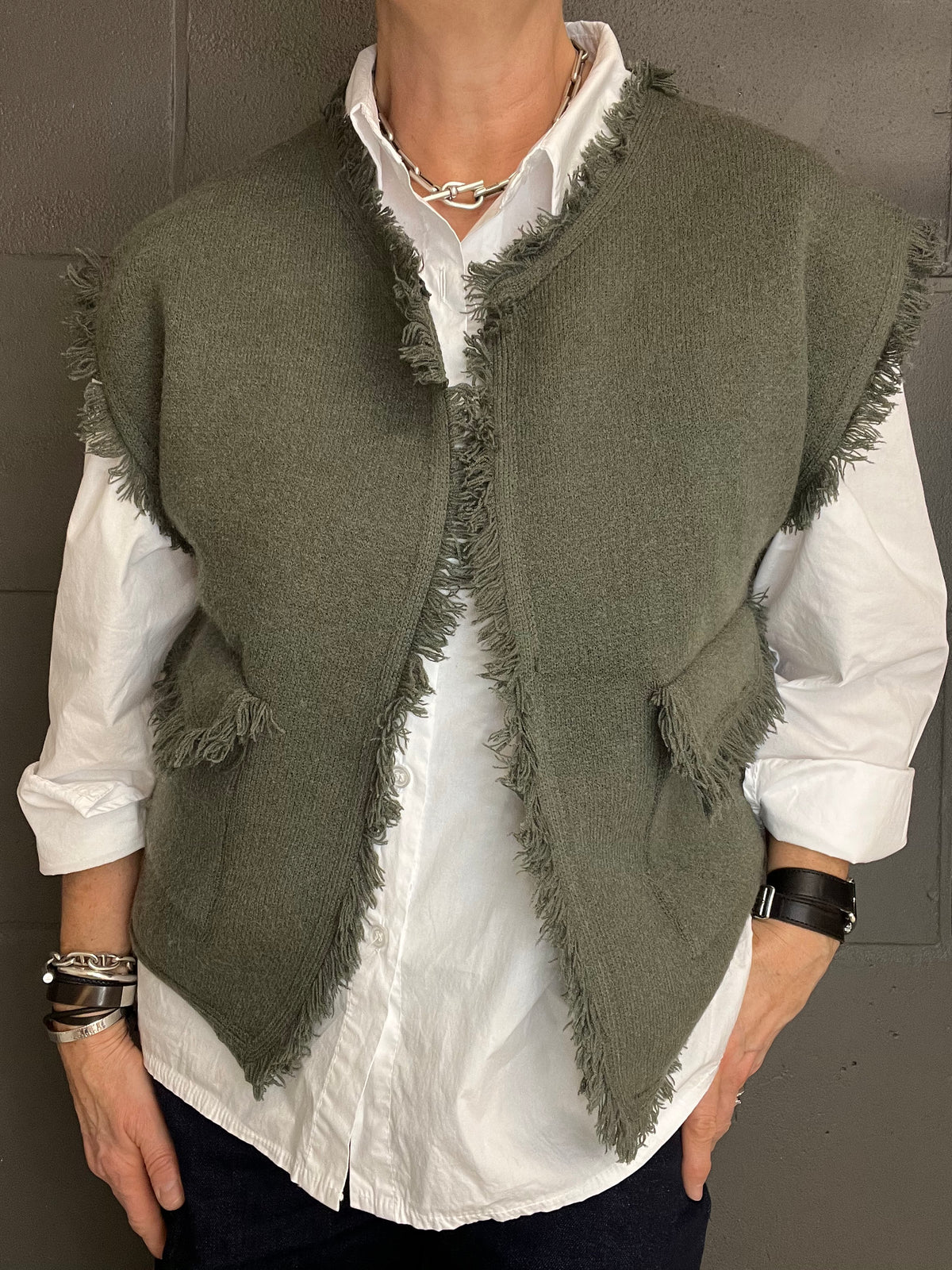 PASSY gilet frangé kaki