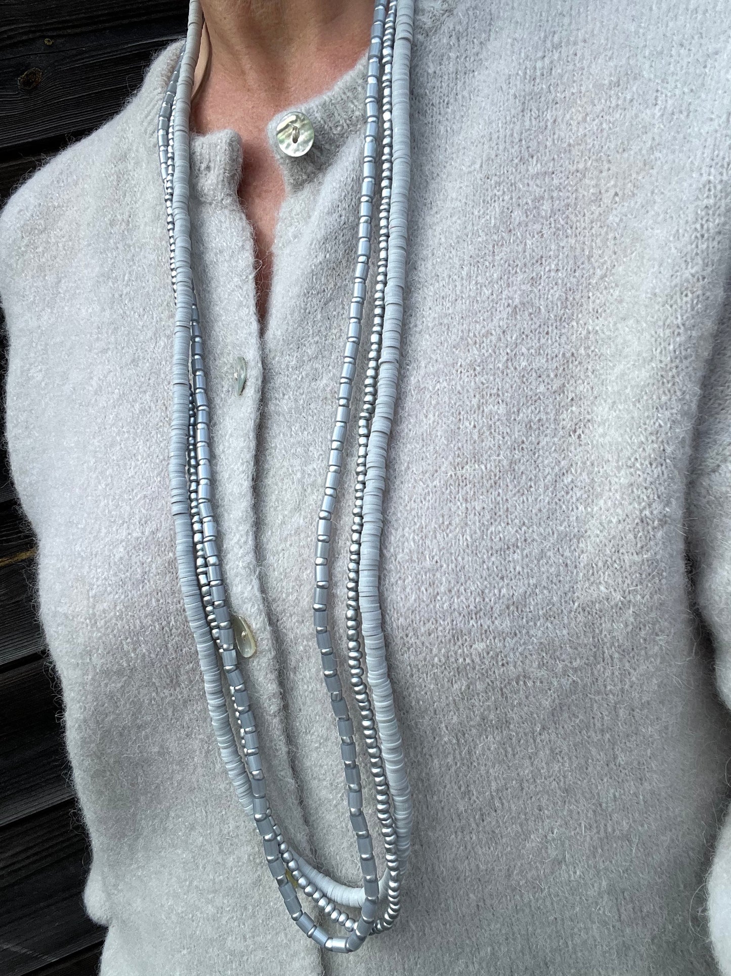 TRIS sautoir 3 rangs multi perles