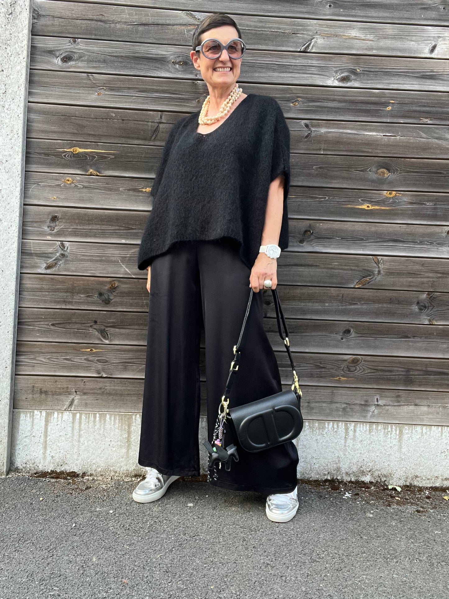 JOLIE sac en cuir logo en relief black