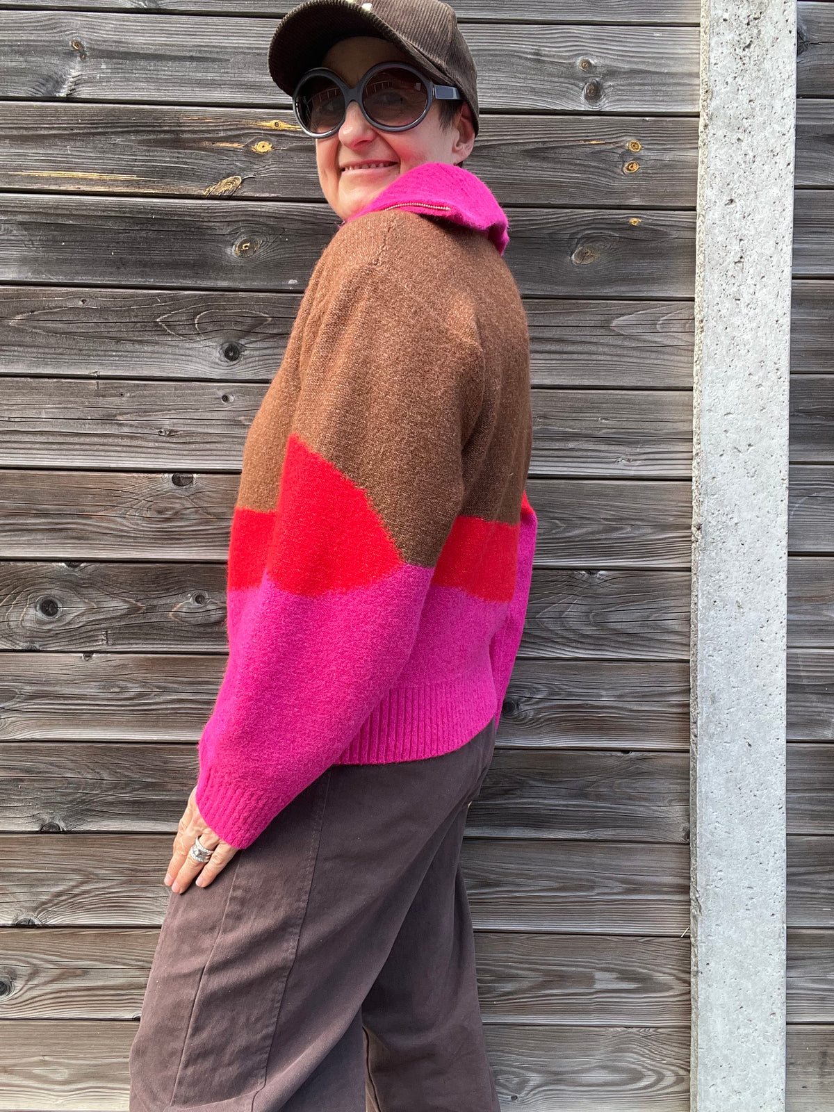 JULIETTE pull tricolore choco/red