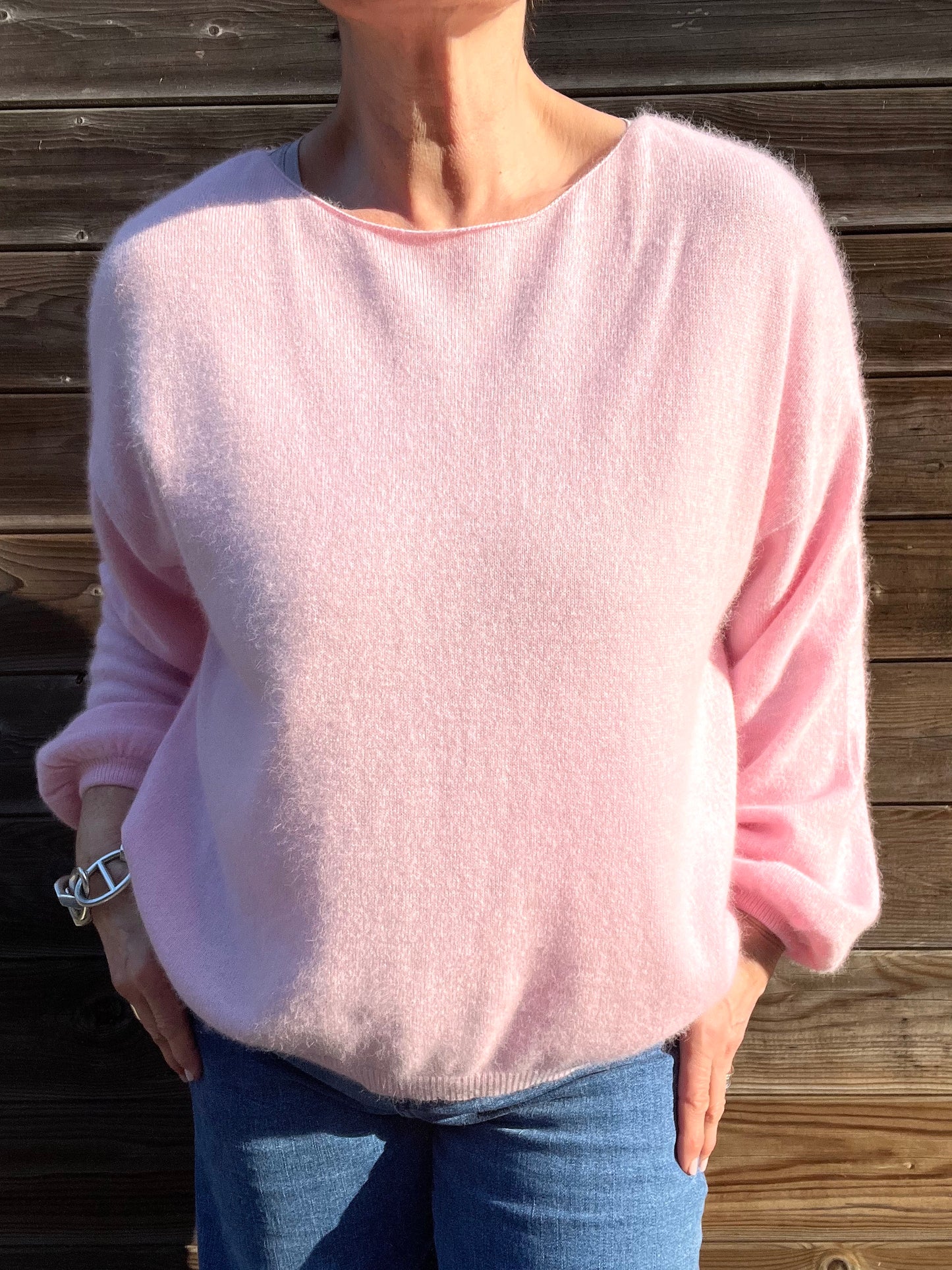 LOS ANGELES pull col bateau manches bouffantes baby pink