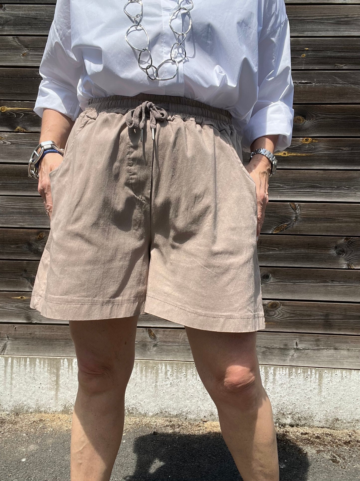 BEGIC short magique taupe