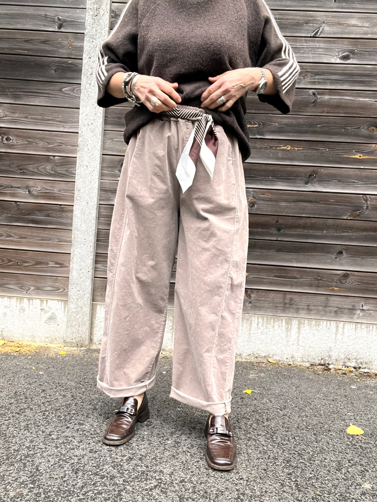 BARVEL pantalon barrel baby velours taupe