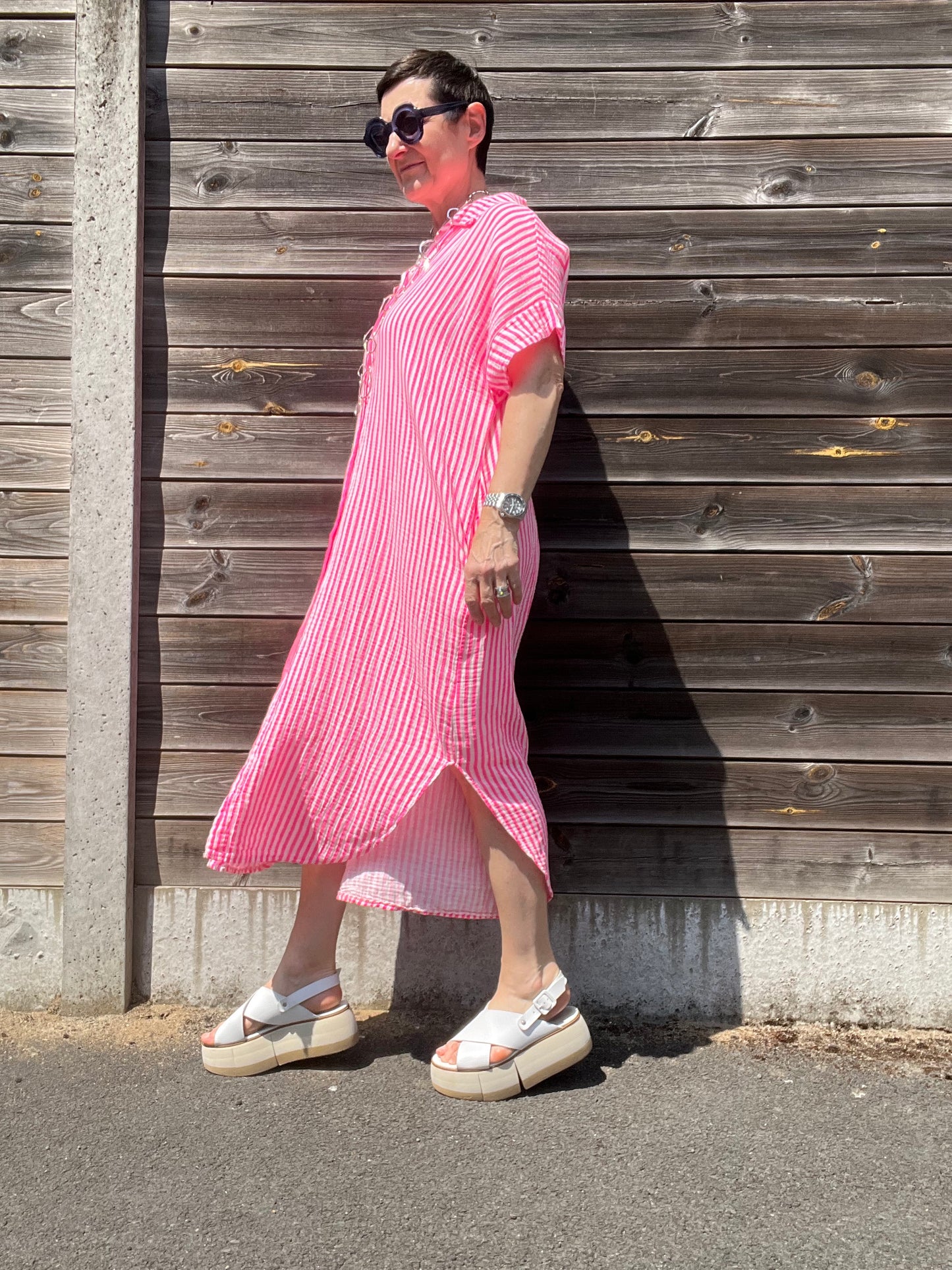 BRINGS robe chemise en gaze de coton rayé pink fluo