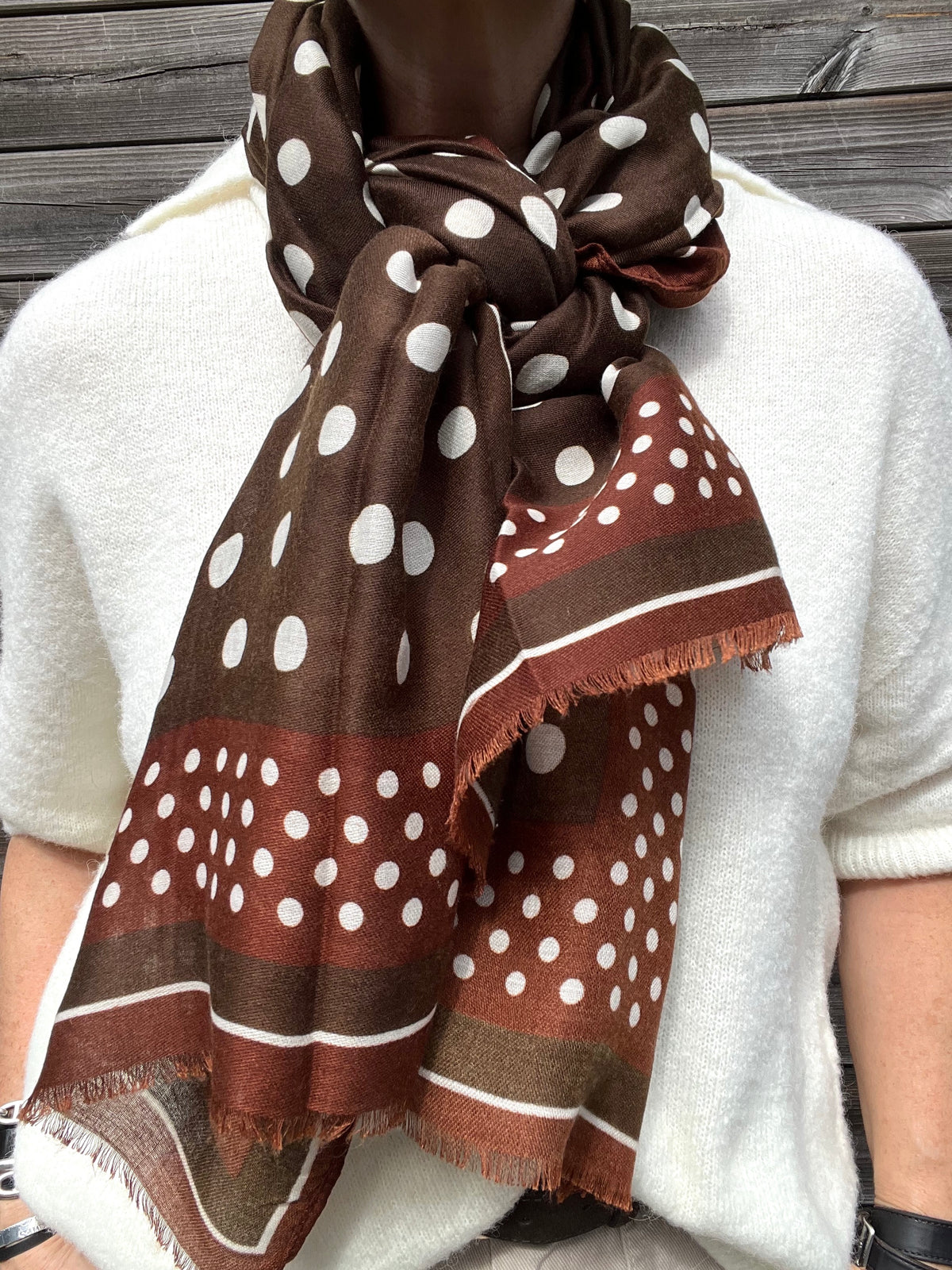 LORE foulard bicolore motif pois choco