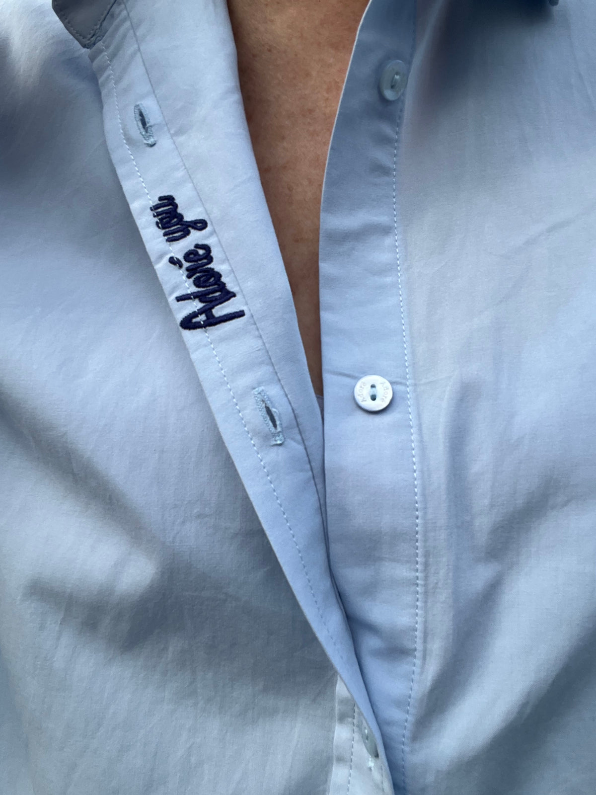 DARIA chemise popeline broderie "Adoré you" sky