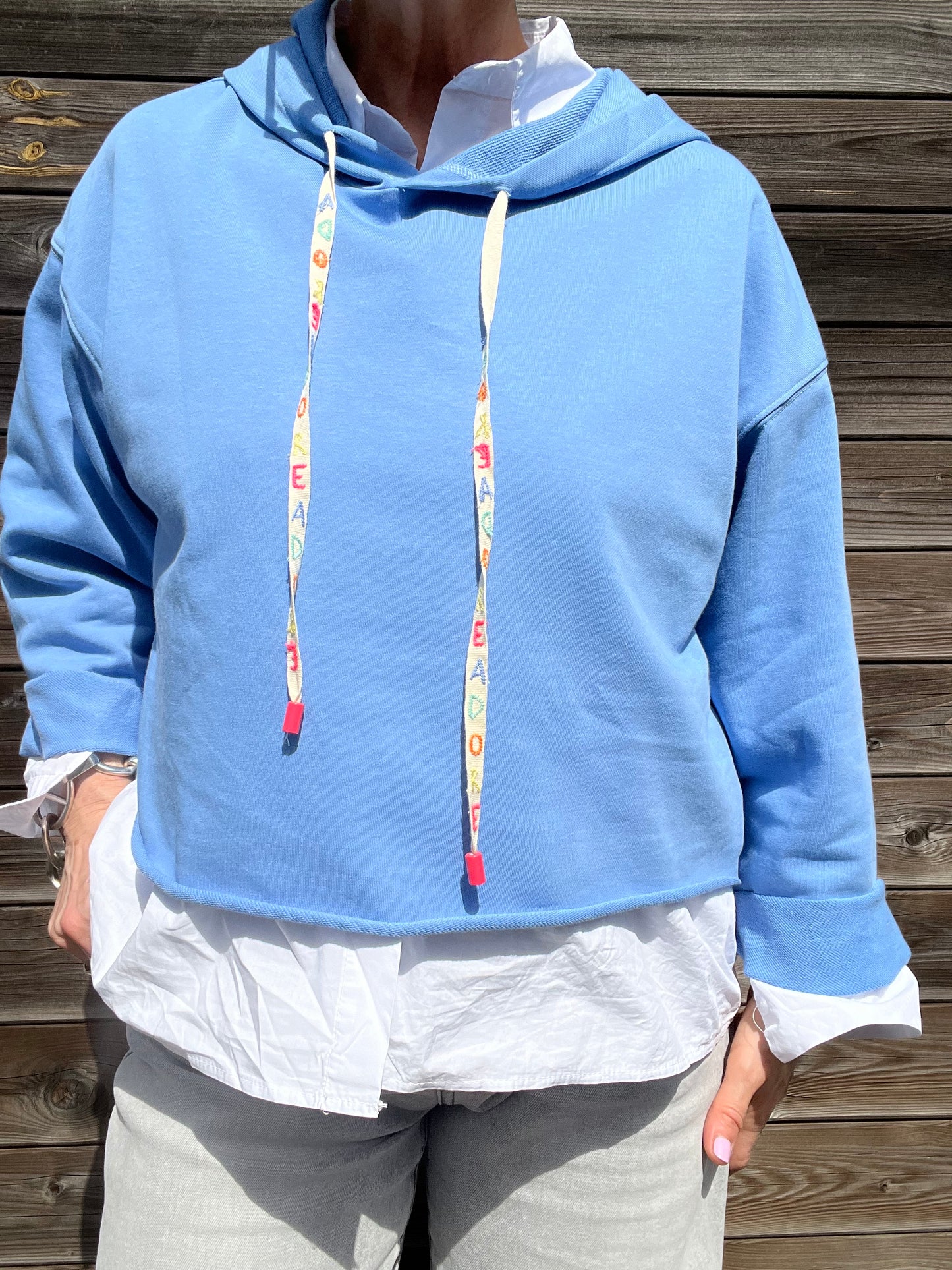 CALVIN sweat court à capuche blue