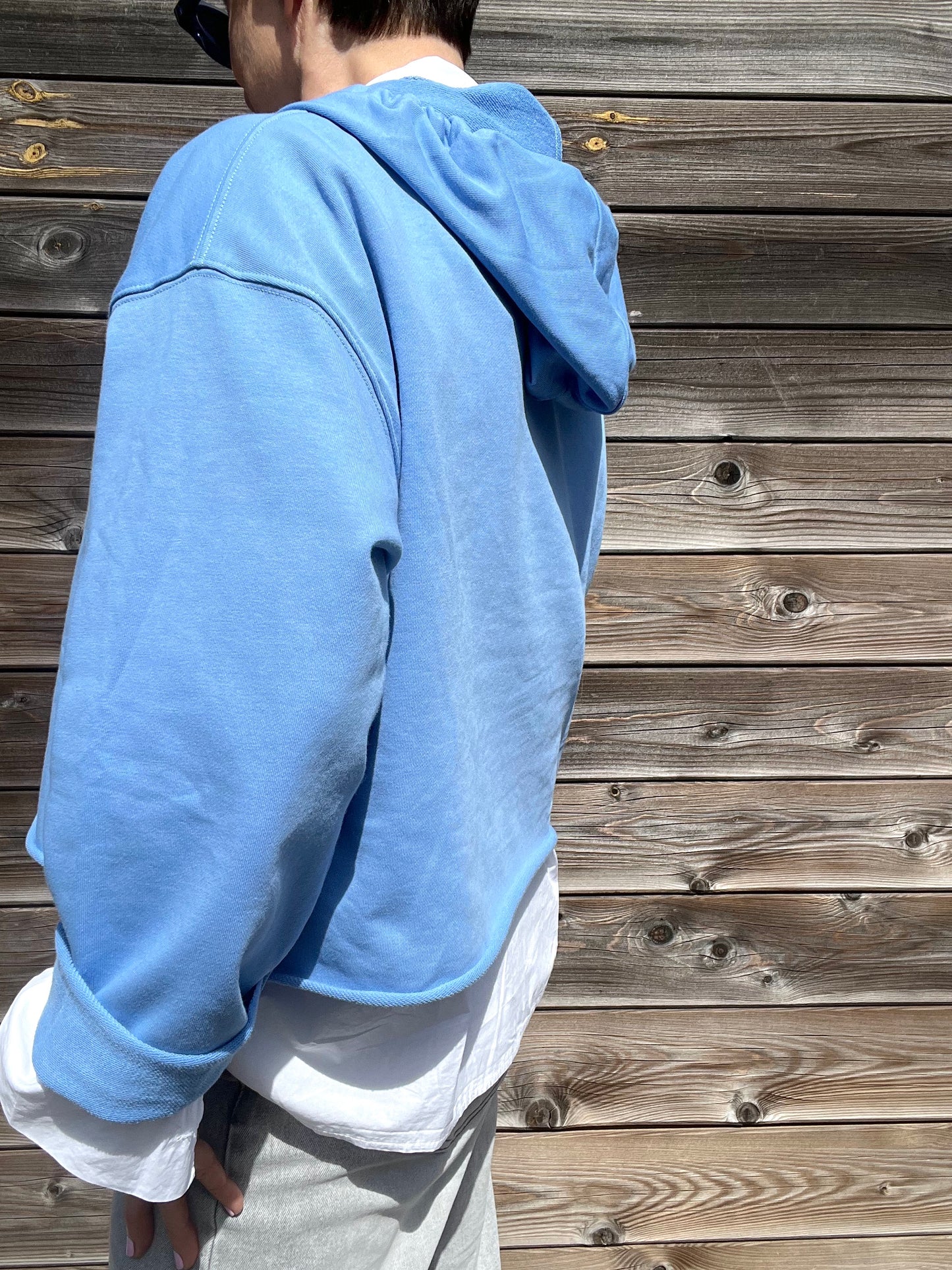 CALVIN sweat court à capuche blue