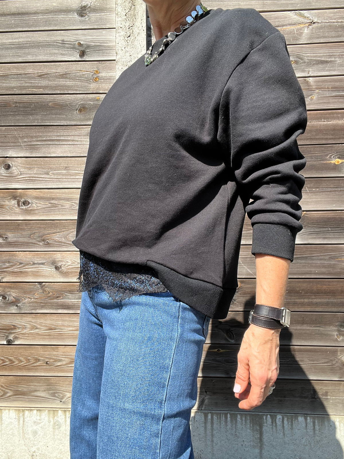 NALA sweat & bord dentelle