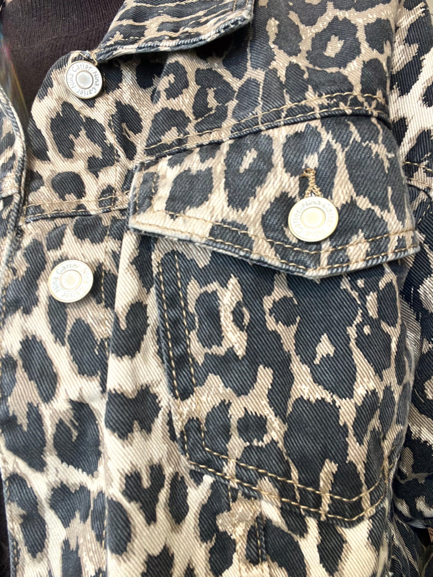 TINE veste imprimée léo
